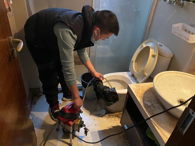 称多马桶疏通-疏通下水道