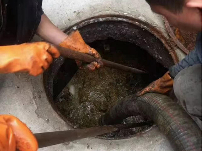 称多化油池、化粪池清理要做哪些安全措施？